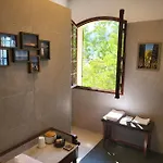 Soutariba Bed & Breakfast